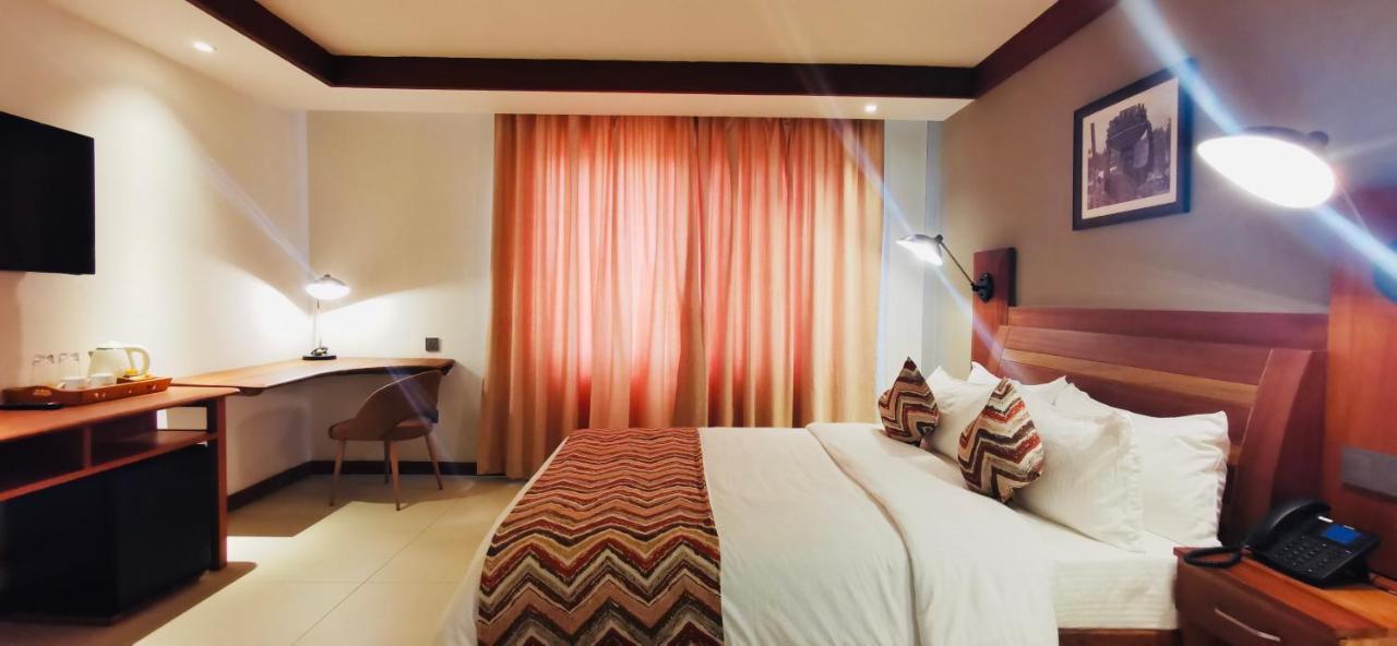 Kampala Nile Resort Seeta Buitenkant foto